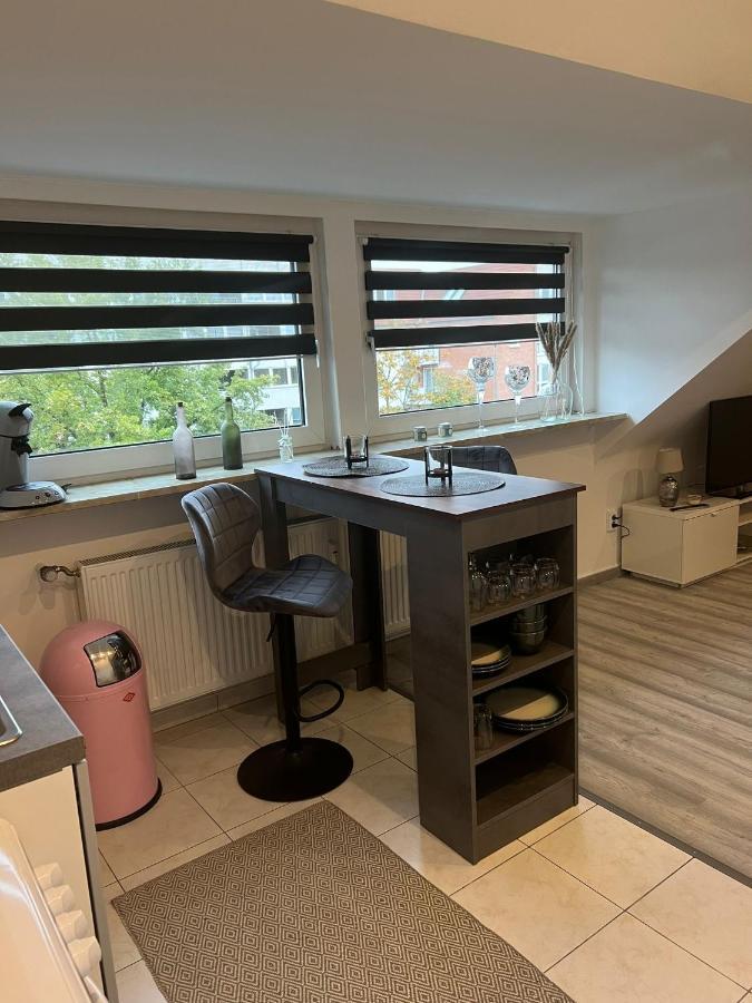 25 Qm Ferienwohnung Neuss Furth Екстер'єр фото