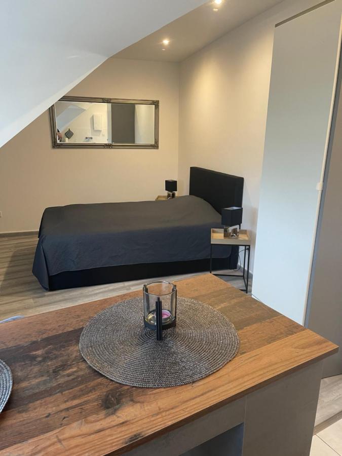 25 Qm Ferienwohnung Neuss Furth Екстер'єр фото